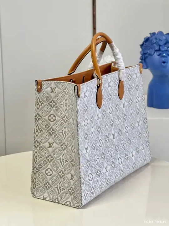 Cheap ONTHEGO LOUIS VUITTON GM 0518